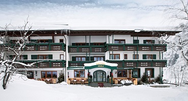Terrasse_Entspannen_Hotel_Lech